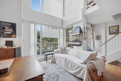 Photo 9 at 303 - 18 Merton Street, Mount Pleasant West, Toronto
