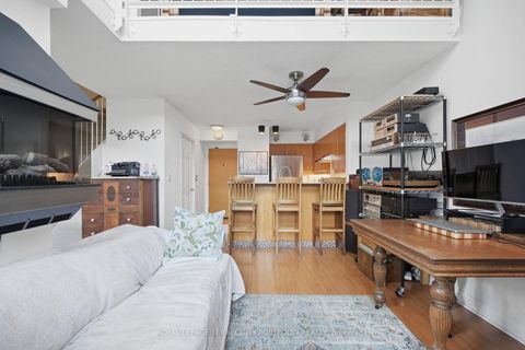 Photo 12 at 303 - 18 Merton Street, Mount Pleasant West, Toronto