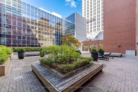 Photo 33 at 303 - 18 Merton Street, Mount Pleasant West, Toronto