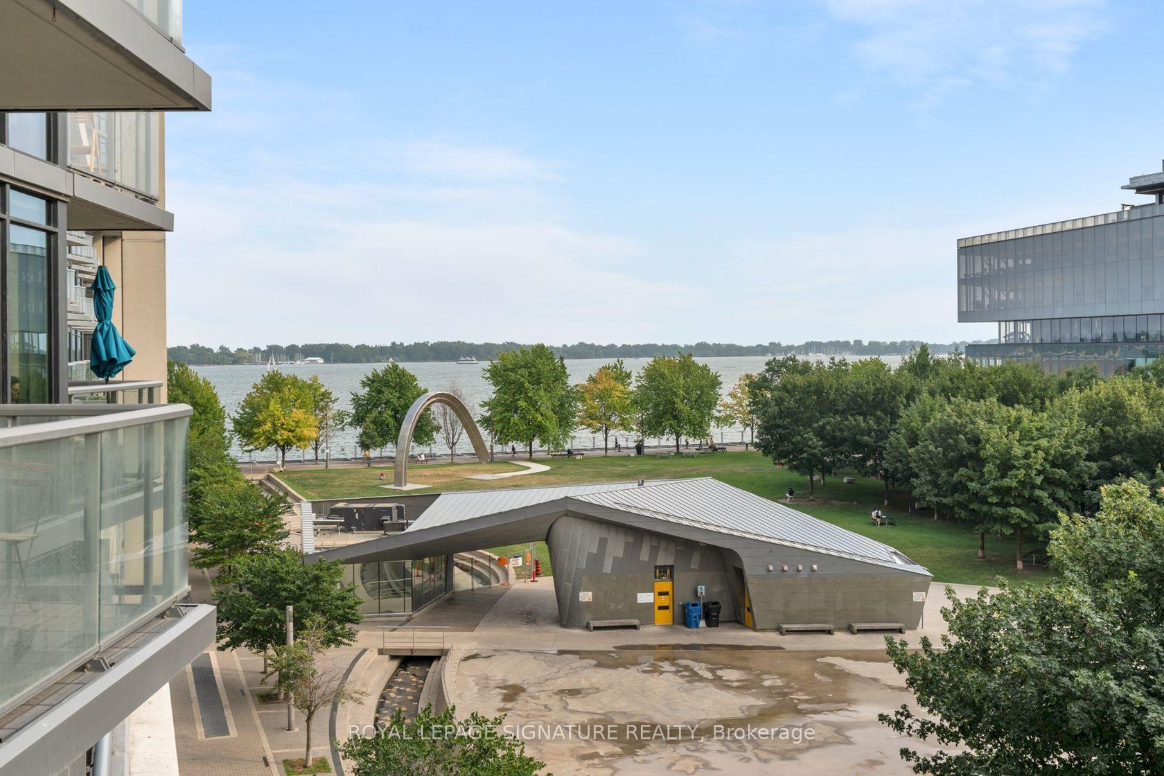 442 - 15 Merchants' Wharf, Waterfront Communities C8, Toronto 