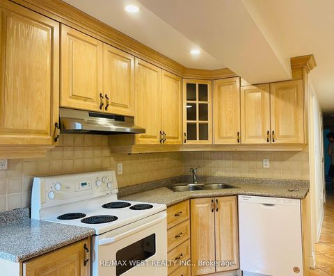 Photo 5 at 94A Mulock Avenue, Junction Area, Toronto