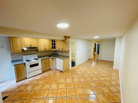 Photo 6 at 94A Mulock Avenue, Junction Area, Toronto