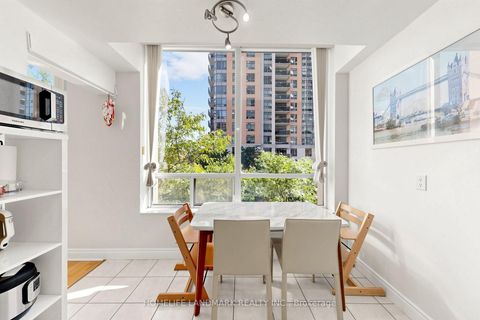 Photo 13 at 220 - 15 Northtown Way, Willowdale East, Toronto