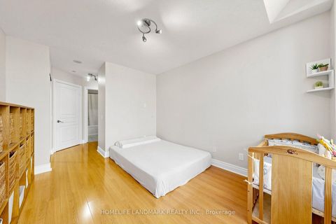 Photo 22 at 220 - 15 Northtown Way, Willowdale East, Toronto