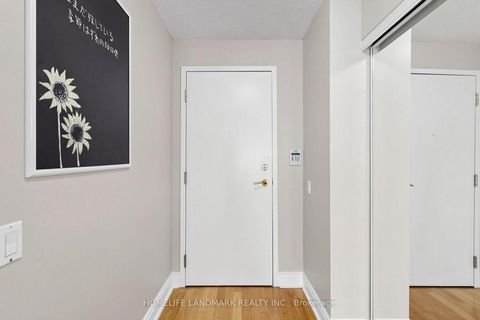 Photo 34 at 220 - 15 Northtown Way, Willowdale East, Toronto