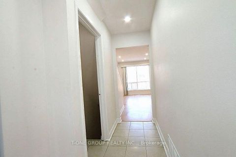 Photo 1 at 9 - 8 Liszt Gate, Hillcrest Village, Toronto