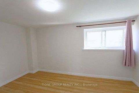 Photo 9 at 9 - 8 Liszt Gate, Hillcrest Village, Toronto