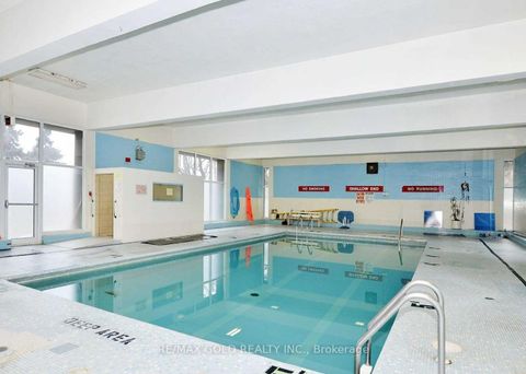 Photo 4 at 1603 - 390 Dixon Road, The Westway, Toronto
