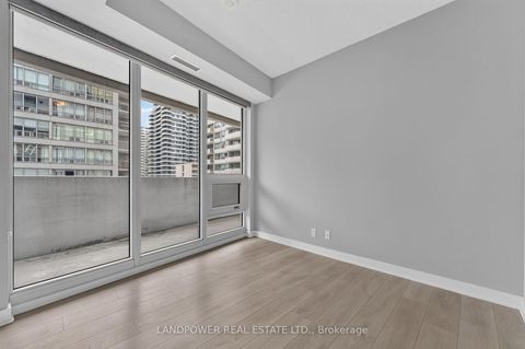 Photo 9 at 803 - 2221 Yonge Street, Mount Pleasant West, Toronto