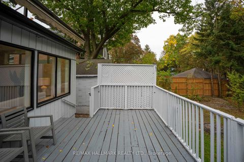 Photo 9 at 20 Elizabeth Street S, Mill Pond, Richmond Hill