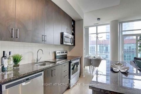 Photo 10 at S 828 - 112 George Street, Moss Park, Toronto