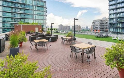 Photo 32 at S 828 - 112 George Street, Moss Park, Toronto