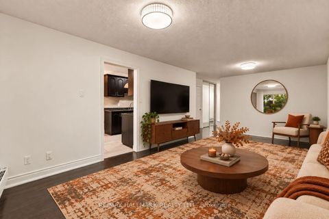 Photo 4 at 42 - 50 Verne Crescent, Malvern, Toronto