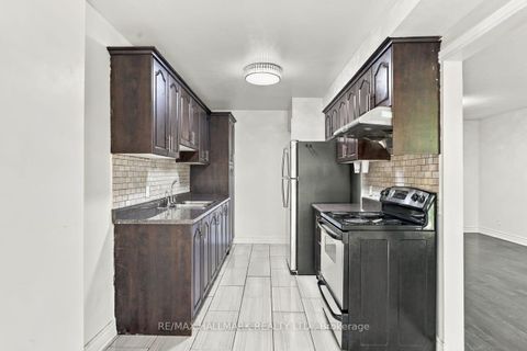 Photo 6 at 42 - 50 Verne Crescent, Malvern, Toronto