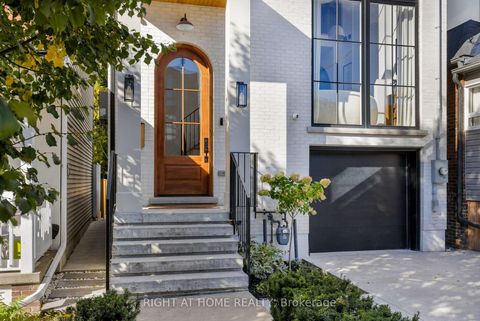 Photo 3 at 174 Cedric Avenue, Oakwood Village, Toronto