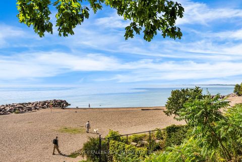 Photo 49 at 4 Neville Park Boulevard, The Beaches, Toronto
