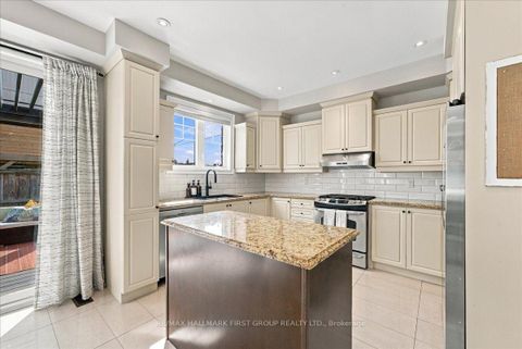 Photo 11 at 178 Milos Road, Jefferson, Richmond Hill