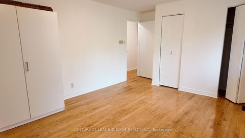 Photo 22 at 39 Waddington Crescent, Don Valley Village, Toronto