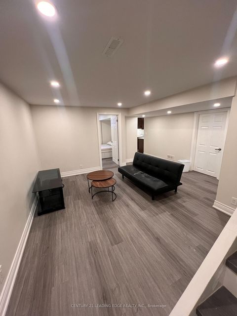 Photo 37 at 39 Waddington Crescent, Don Valley Village, Toronto