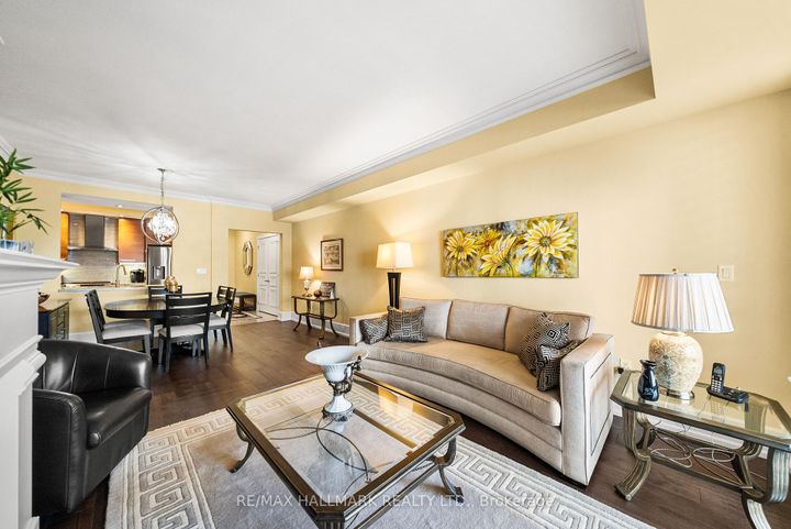 Photo 4 at 807C - 662 Sheppard Avenue E, Bayview Village, Toronto