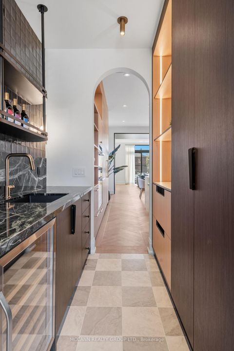 Photo 5 at 403 Melrose Avenue, Nortown, Toronto