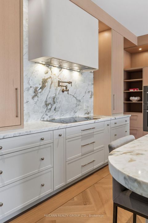 Photo 10 at 403 Melrose Avenue, Nortown, Toronto