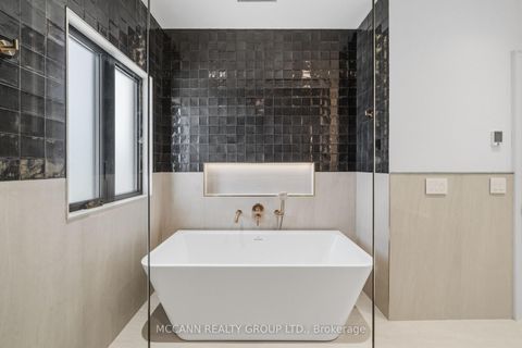 Photo 31 at 403 Melrose Avenue, Nortown, Toronto