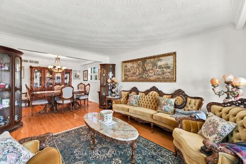 Photo 10 at 467 Woodbridge Avenue, West Woodbridge, Vaughan