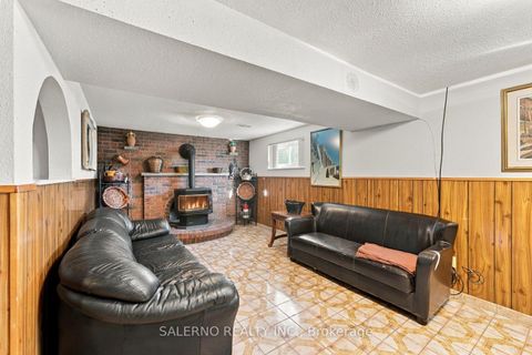 Photo 36 at 467 Woodbridge Avenue, West Woodbridge, Vaughan