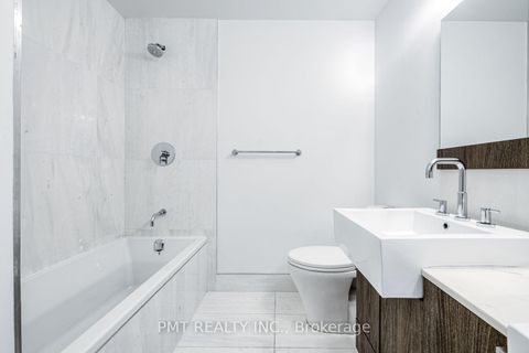 Photo 17 at 4006 - 88 Blue Jays Way, Waterfront Communities C1, Toronto