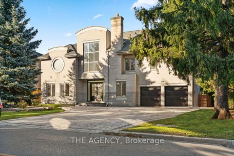 Photo 1 at 72 Lord Seaton Road, Windfields, Toronto