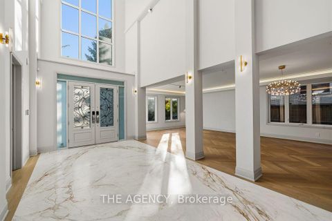 Photo 4 at 72 Lord Seaton Road, Windfields, Toronto