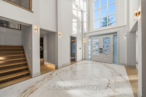 Photo 5 at 72 Lord Seaton Road, Windfields, Toronto