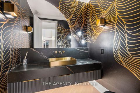 Photo 6 at 72 Lord Seaton Road, Windfields, Toronto