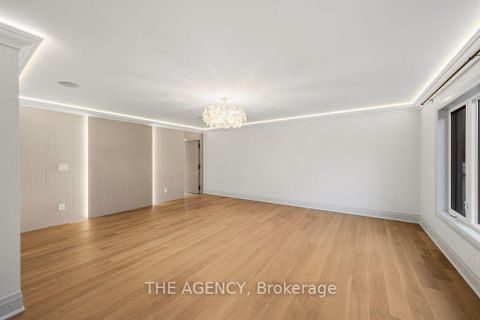 Photo 22 at 72 Lord Seaton Road, Windfields, Toronto
