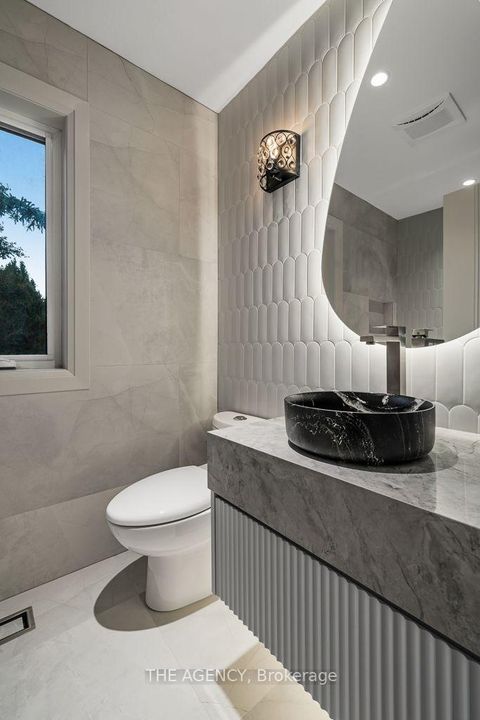 Photo 30 at 72 Lord Seaton Road, Windfields, Toronto