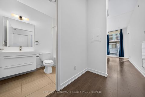 Photo 5 at 705 - 297 College Street, Chinatown, Toronto