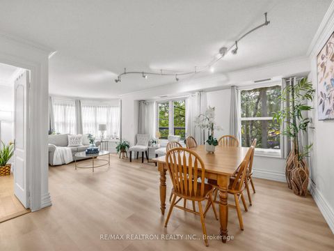 Photo 3 at 302 - 800 Spadina Road, Forest Hill South, Toronto