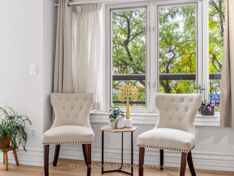 Photo 7 at 302 - 800 Spadina Road, Forest Hill South, Toronto