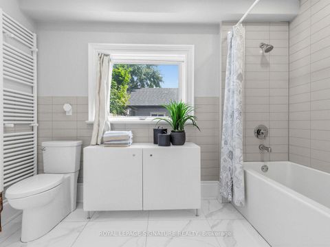 Photo 8 at 395 Shaw Street, Bellwoods, Toronto