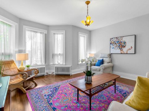 Photo 11 at 395 Shaw Street, Bellwoods, Toronto