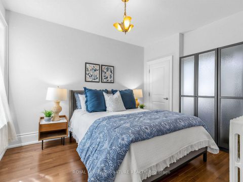 Photo 13 at 395 Shaw Street, Bellwoods, Toronto