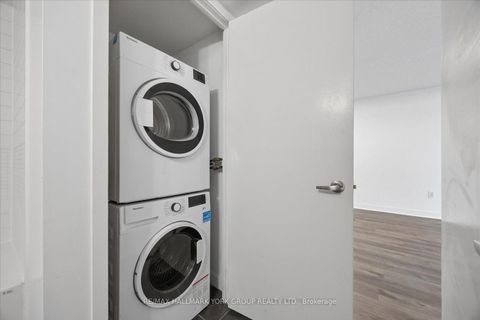 Photo 8 at 1612 - 11 Brunel Court, Waterfront Communities C1, Toronto