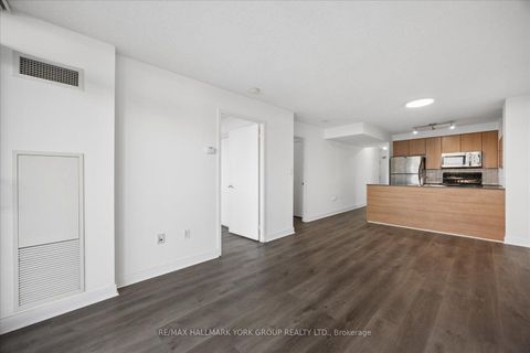 Photo 11 at 1612 - 11 Brunel Court, Waterfront Communities C1, Toronto