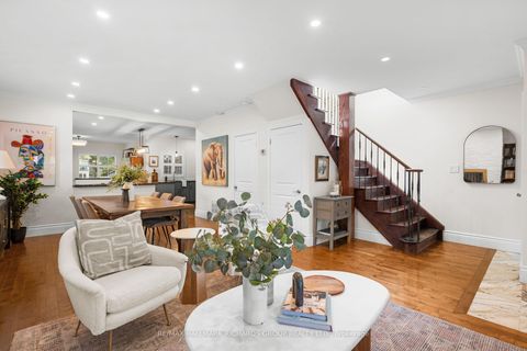 Photo 6 at 3 Phenix Drive, Cliffside, Toronto