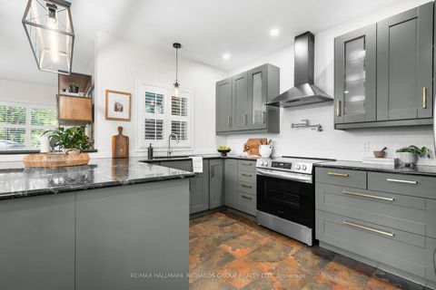 Photo 9 at 3 Phenix Drive, Cliffside, Toronto