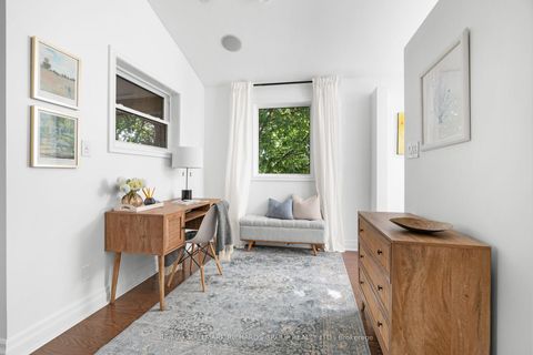 Photo 22 at 3 Phenix Drive, Cliffside, Toronto