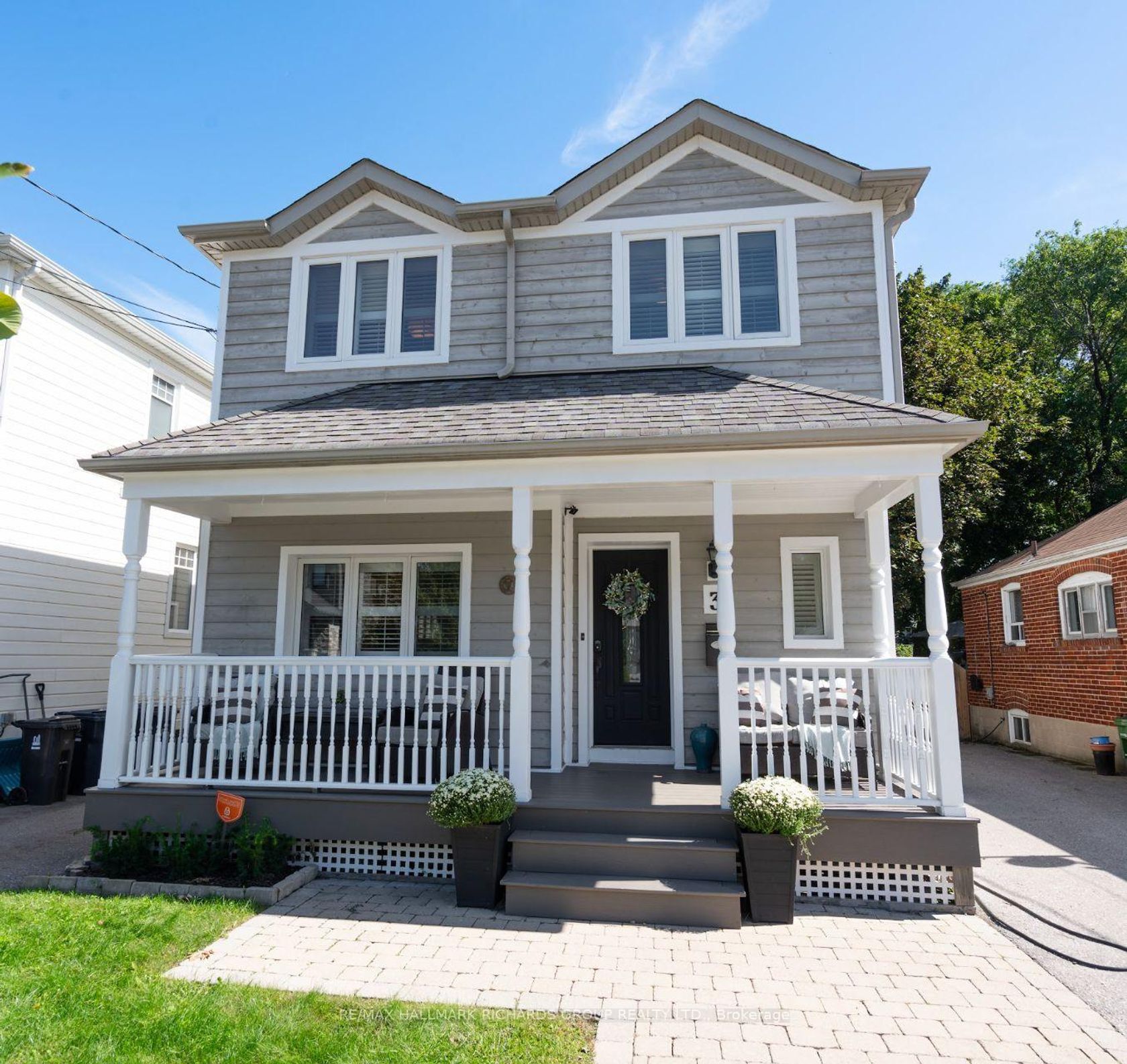 3 Phenix Drive, Cliffside, Toronto 