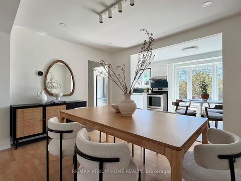 Photo 6 at 67 - 70 Crockamhill Drive, Agincourt North, Toronto