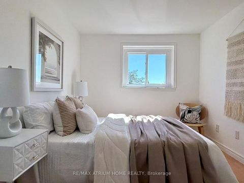 Photo 23 at 67 - 70 Crockamhill Drive, Agincourt North, Toronto